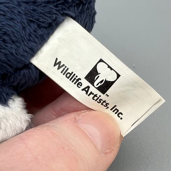 Happy Feet Penguin Plush Toy, Watch, Book & Washcloth - Picture 3 of 6